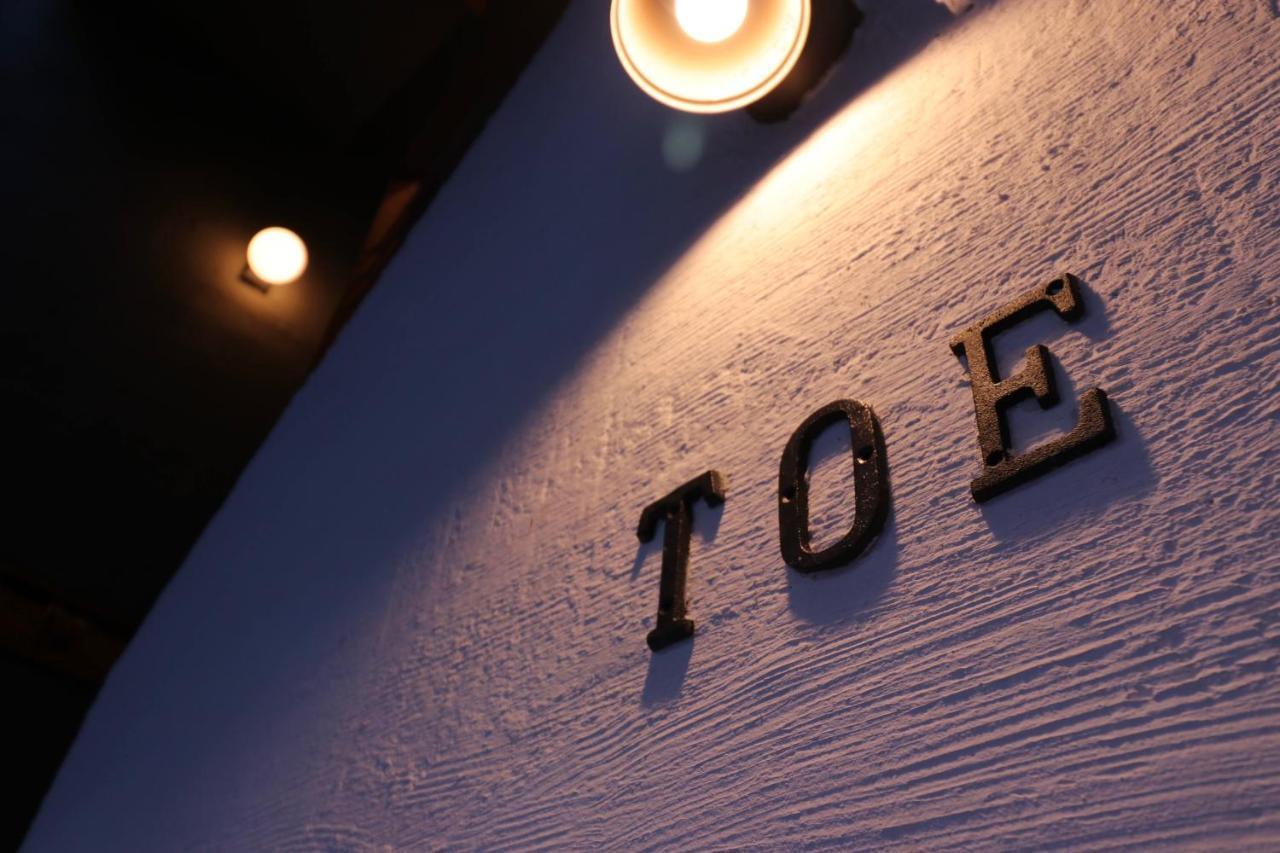 Toe Library Tokyo Asakusa Esterno foto